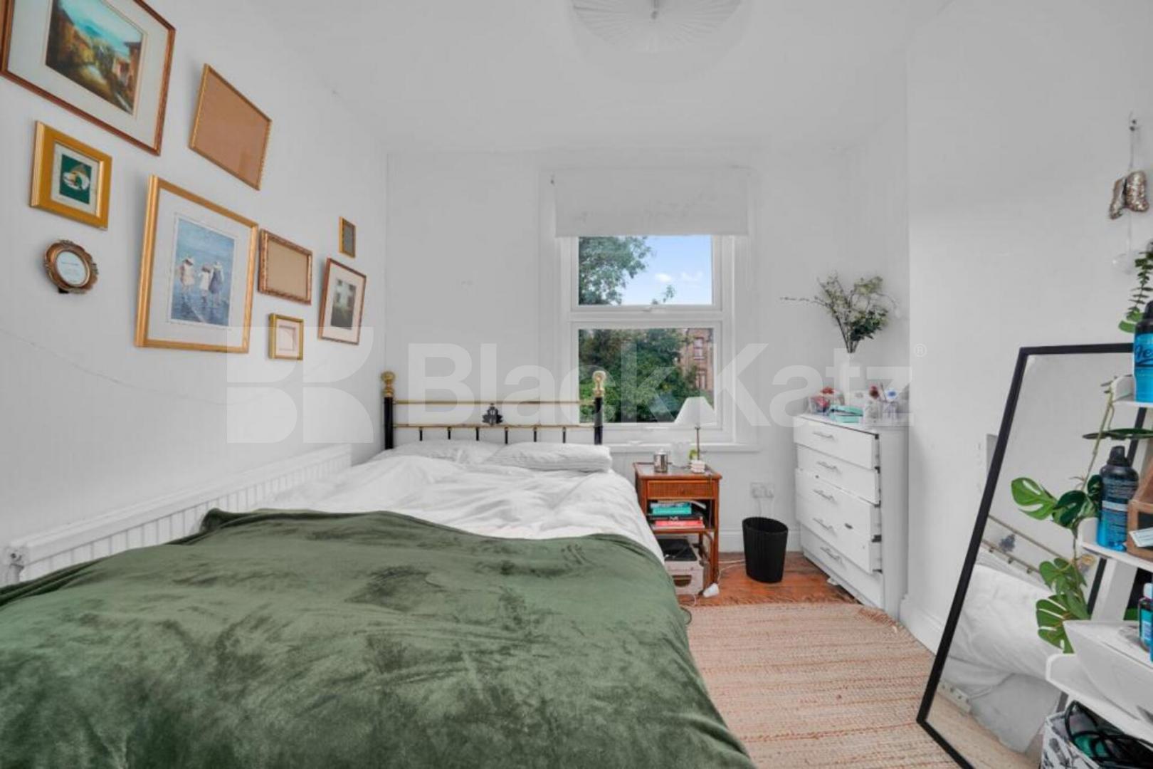 Spacious 6-Bedroom House – Perfect for Students & Professional Sharers  Calverley Grove, Archway