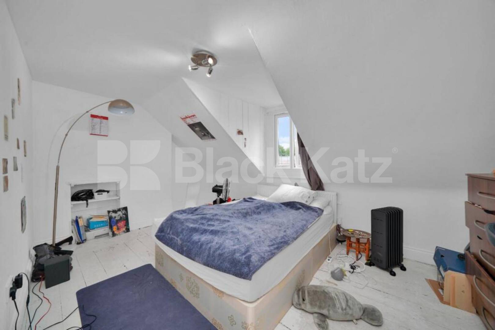 Spacious 6-Bedroom House – Perfect for Students & Professional Sharers  Calverley Grove, Archway