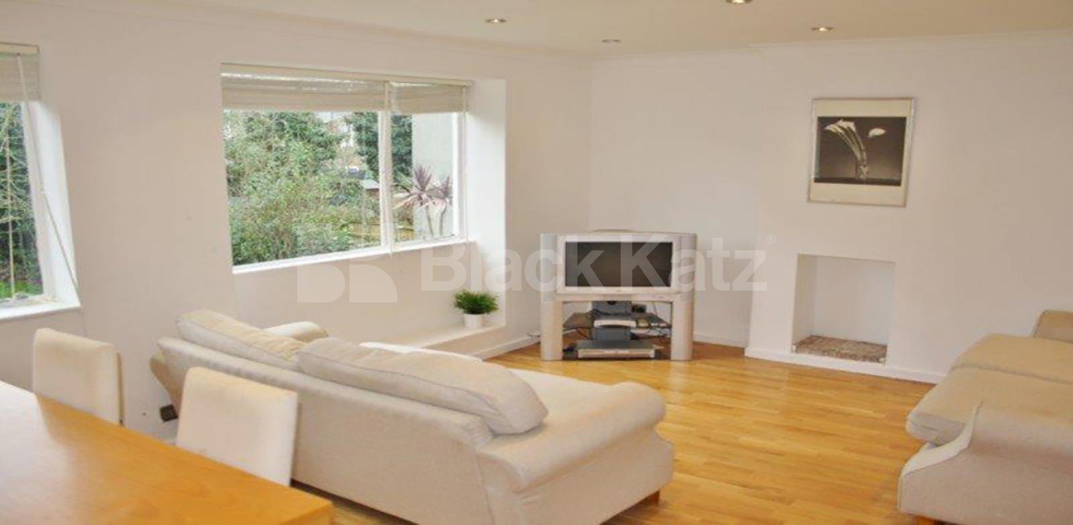 			NEW INSTRUCTION , 3 Bedroom, 1 bath, 1 reception Apartment			 Cambray Road, Balham