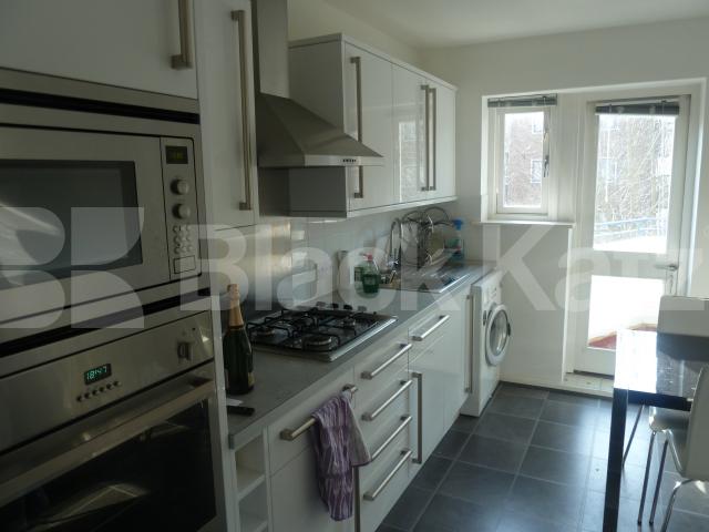 			1 Bedroom, 1 bath, 1 reception Apartment			 Cannonbury Crescent, CANNONBURY