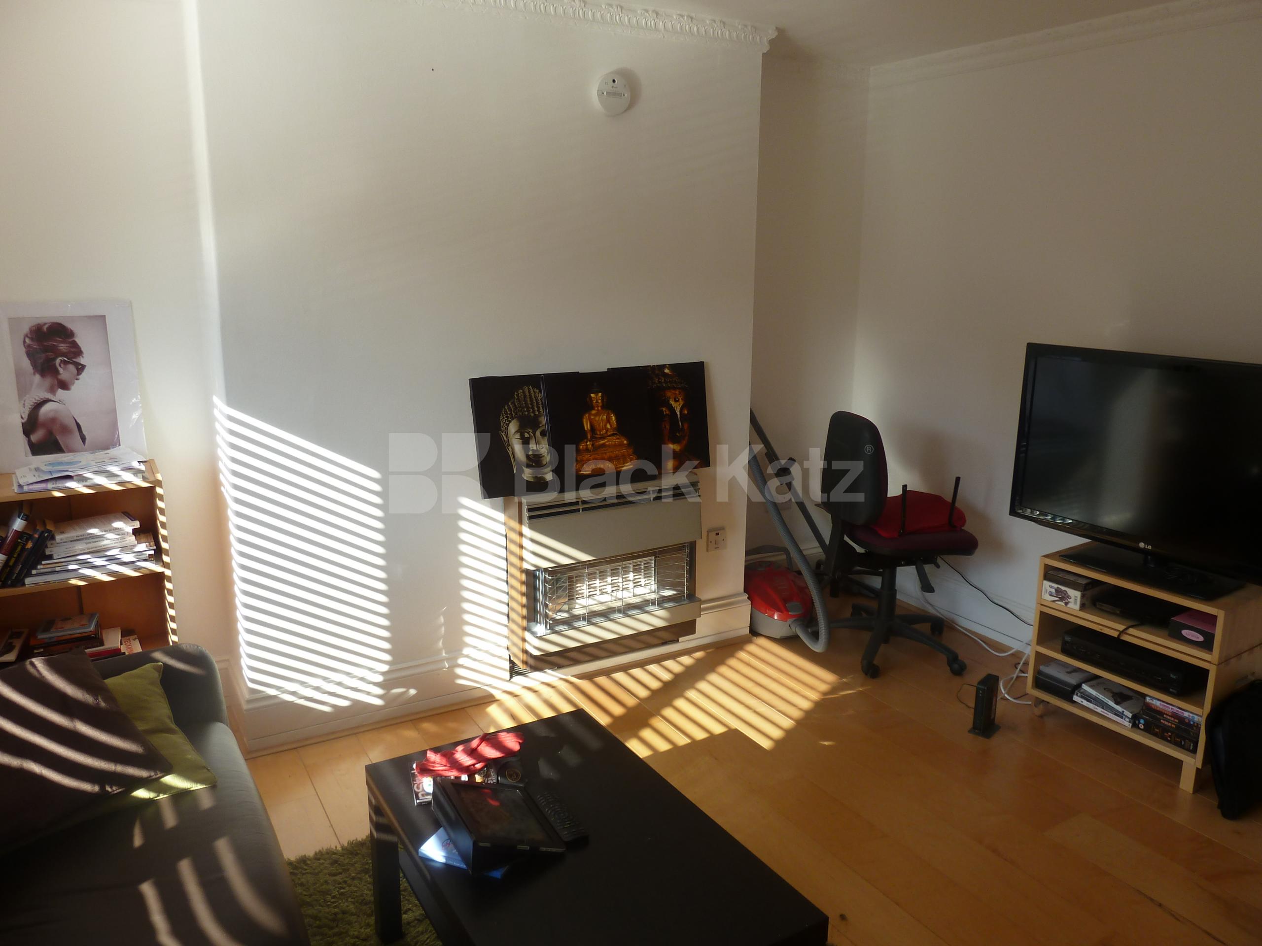 			1 Bedroom, 1 bath, 1 reception Apartment			 Cannonbury Crescent, CANNONBURY N1