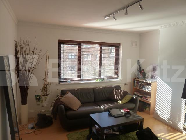 			1 Bedroom, 1 bath, 1 reception Apartment			 Cannonbury Crescent, CANNONBURY