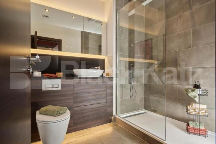 One bedroom property located close to an array of amenities Caxton Road, Wood Green