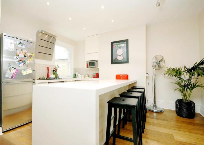 			NEW INSTRUCTION, 3 Bedroom, 1 bath, 1 reception Flat			 Essendine Road, MAIDA VALE