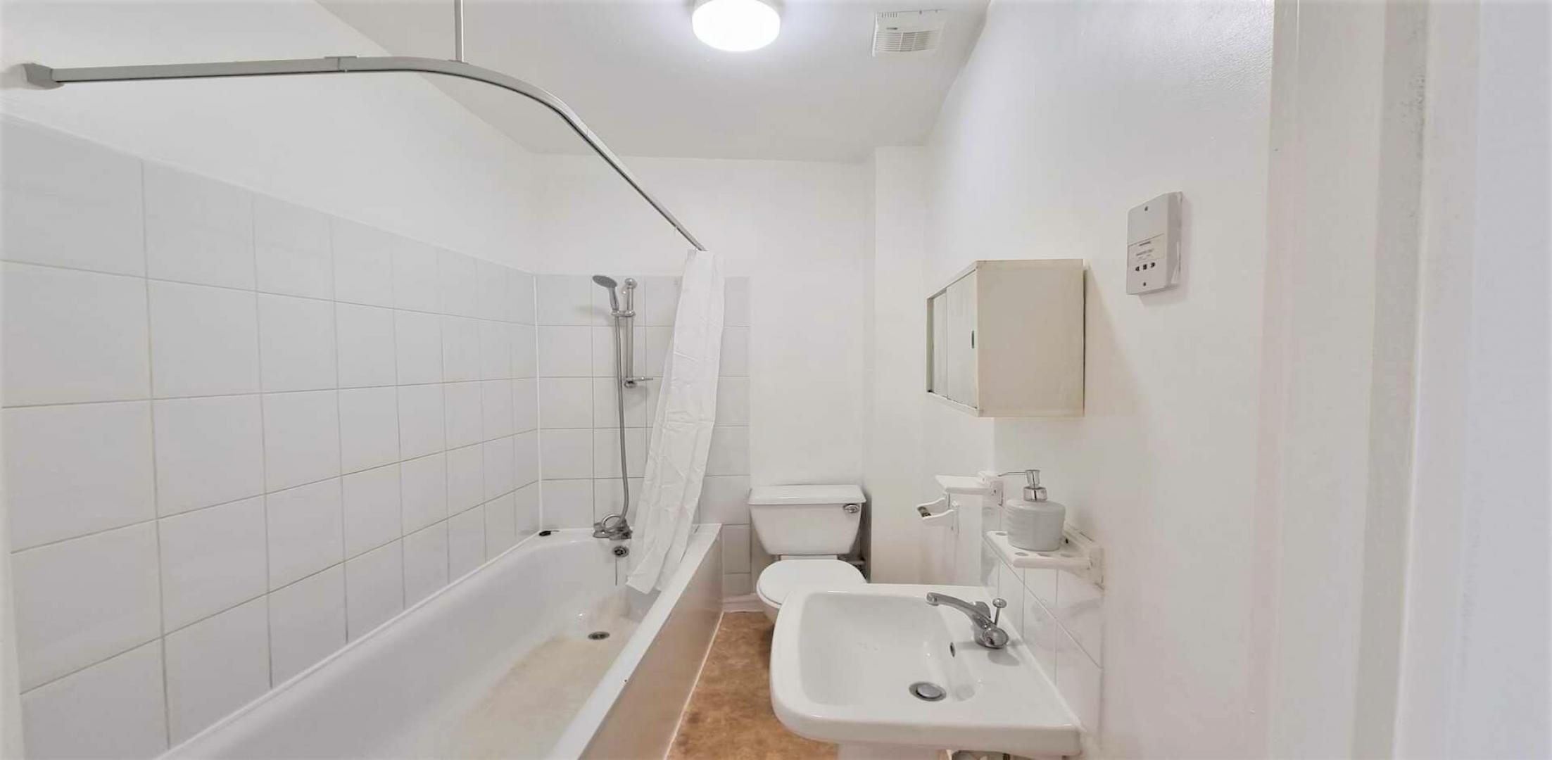 			1 Bedroom, 1 bath, 1 reception Flat			 High Road, WILLESDEN GREEN