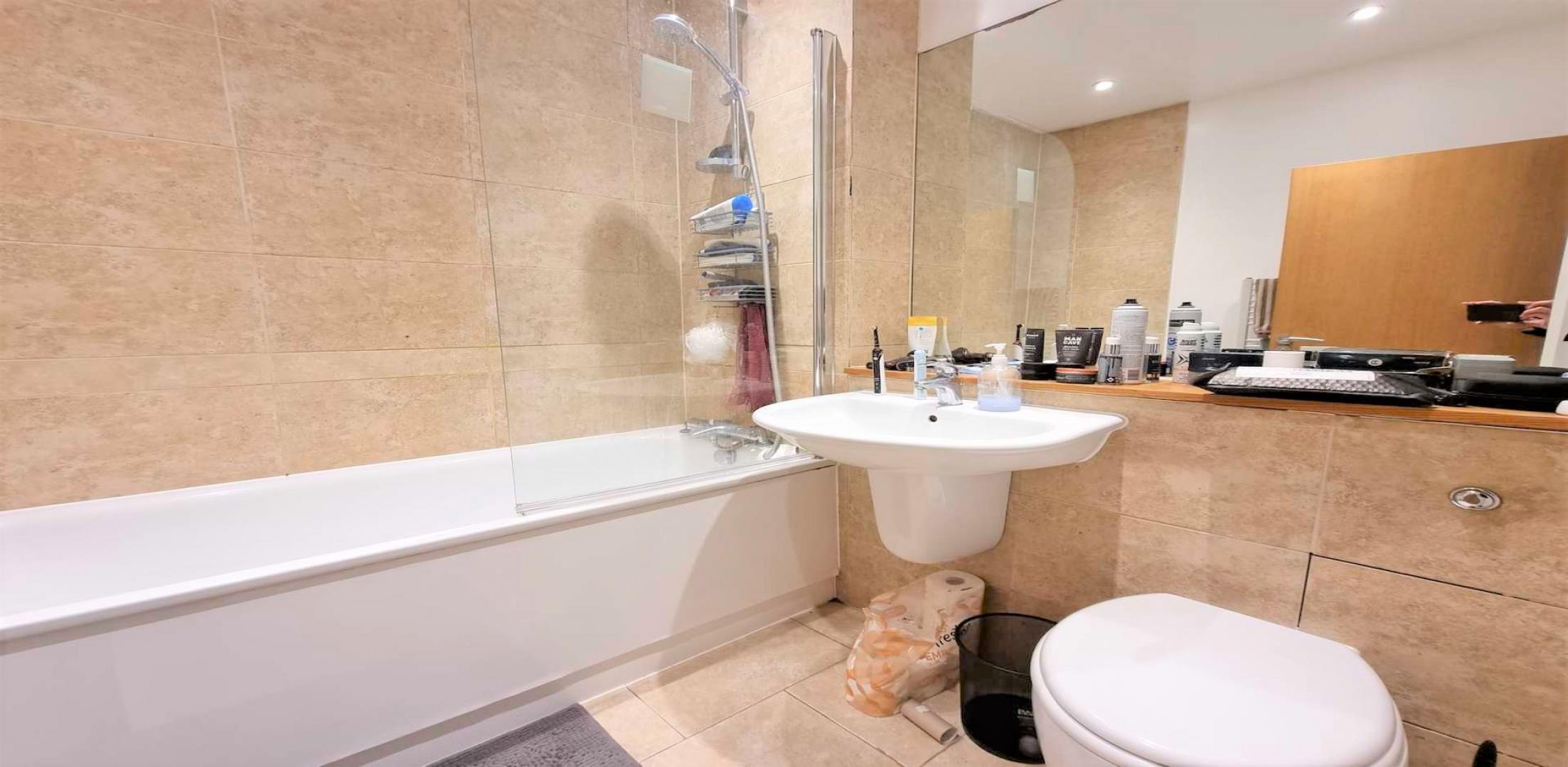 			3 Bedroom, 2 bath, 1 reception Flat			 Maygrove Road, WEST HAMPSTEAD