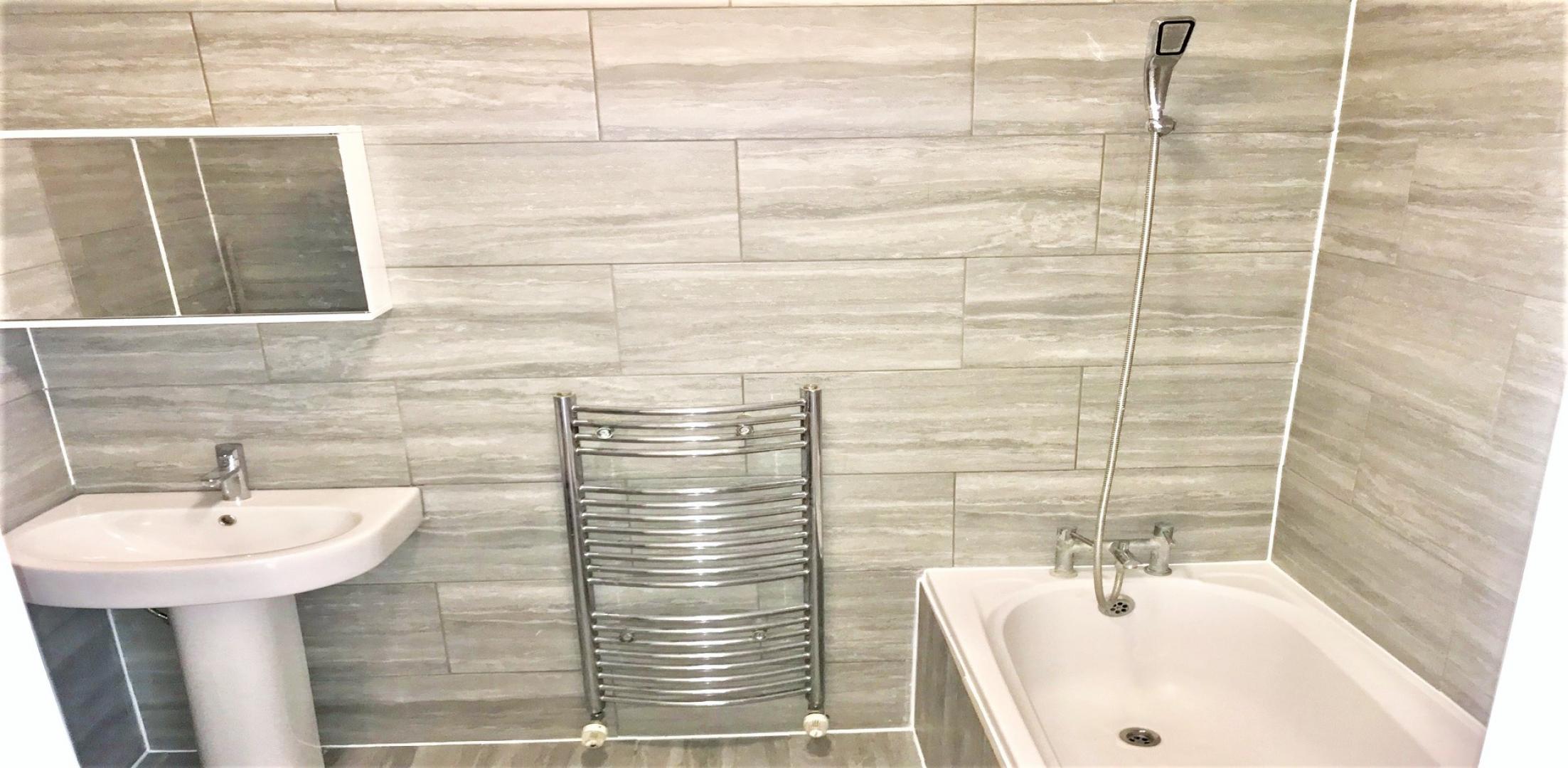 			3 Bedroom, 1 bath, 1 reception Flat			 High Road, WILLESDEN GREEN/DOLLIS HILL 