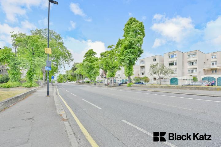 Arranged over two floors with tranquil garden Cedars Road, Clapham Common North Side