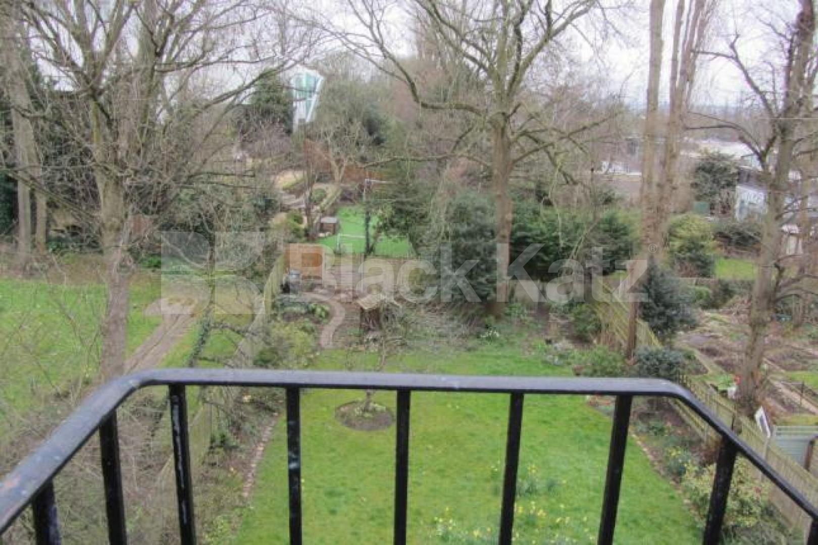 			New Instruction, 1 Bedroom, 1 bath, 1 reception Apartment			 Stanhope Road, Highgate