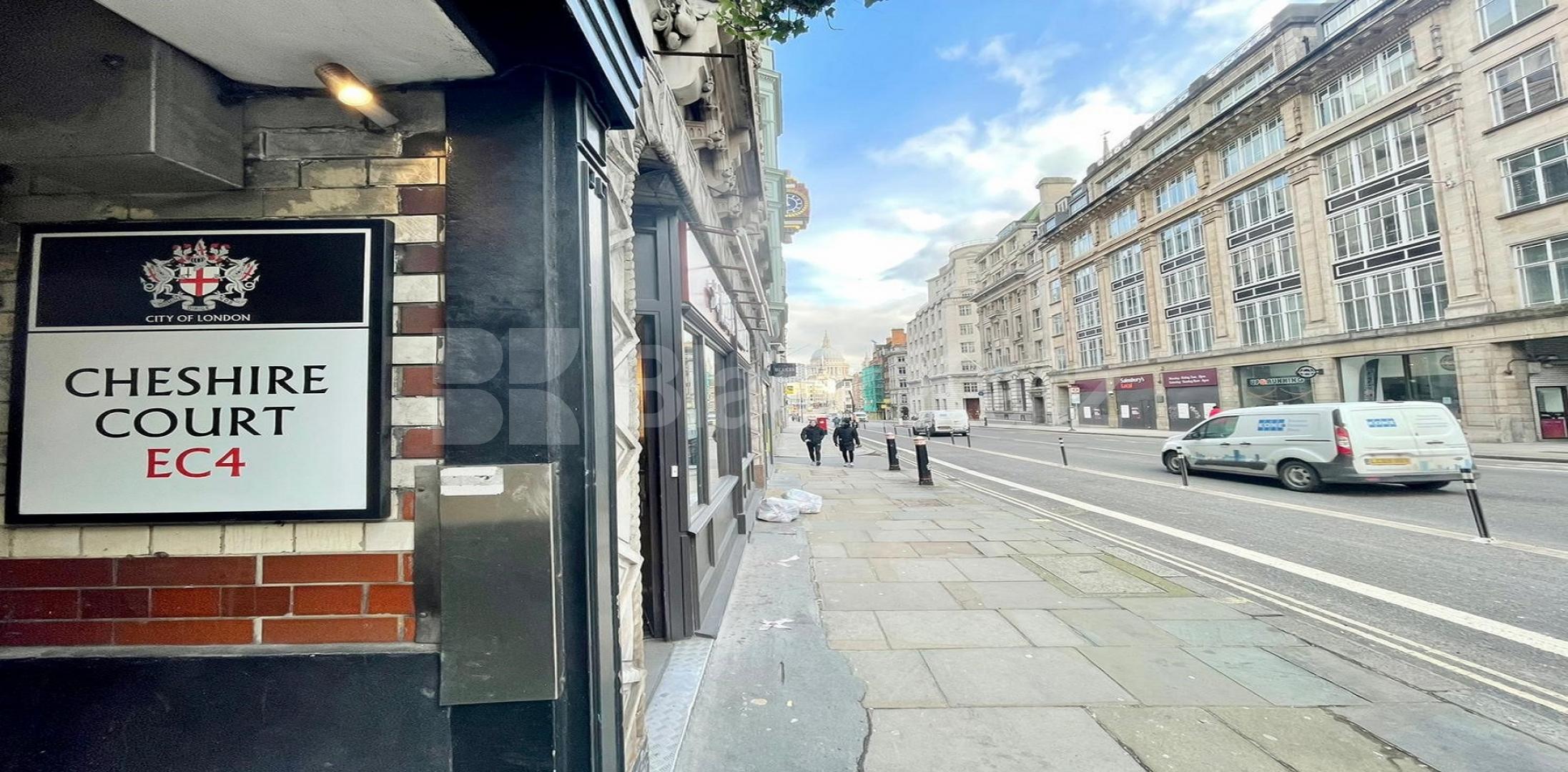 			LET , Studio Apartment, 1 bath, 1 reception Studio			 Cheshire House, Fleet Street, Chancery Lane EC4A