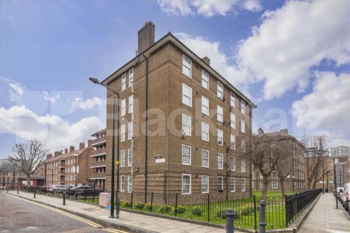 Spacious 3-Bedroom Flat in Vibrant East London Location – Chicksand Street, E1 Chicksand Street, Whitechapel