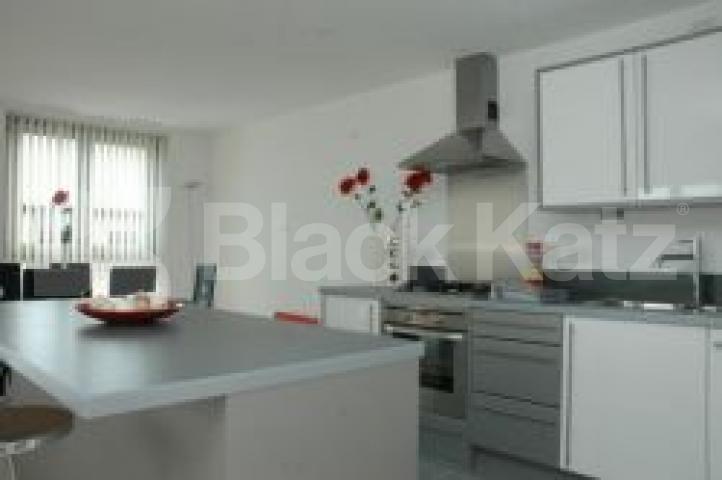 			NEW INSTRUCTION, 2 Bedroom, 1 bath, 1 reception Flat			 Vizion 7, HOLLOWAY N7