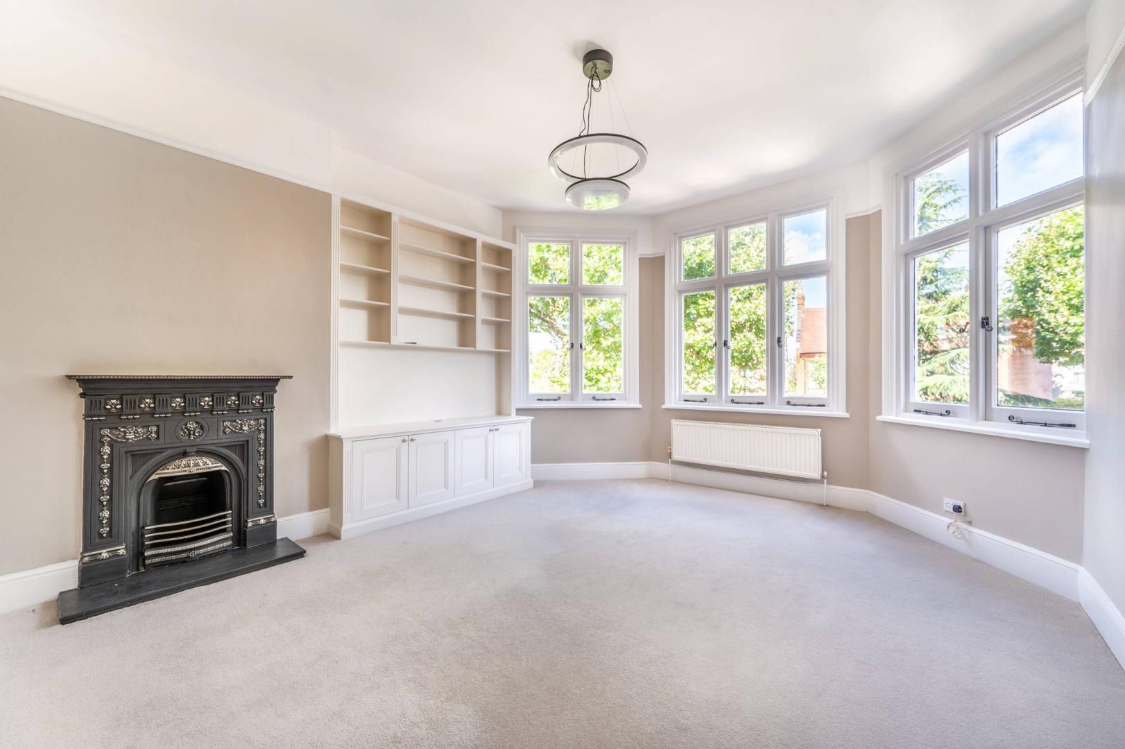 Stunning Apartment Mapesbury Road, Kilburn
