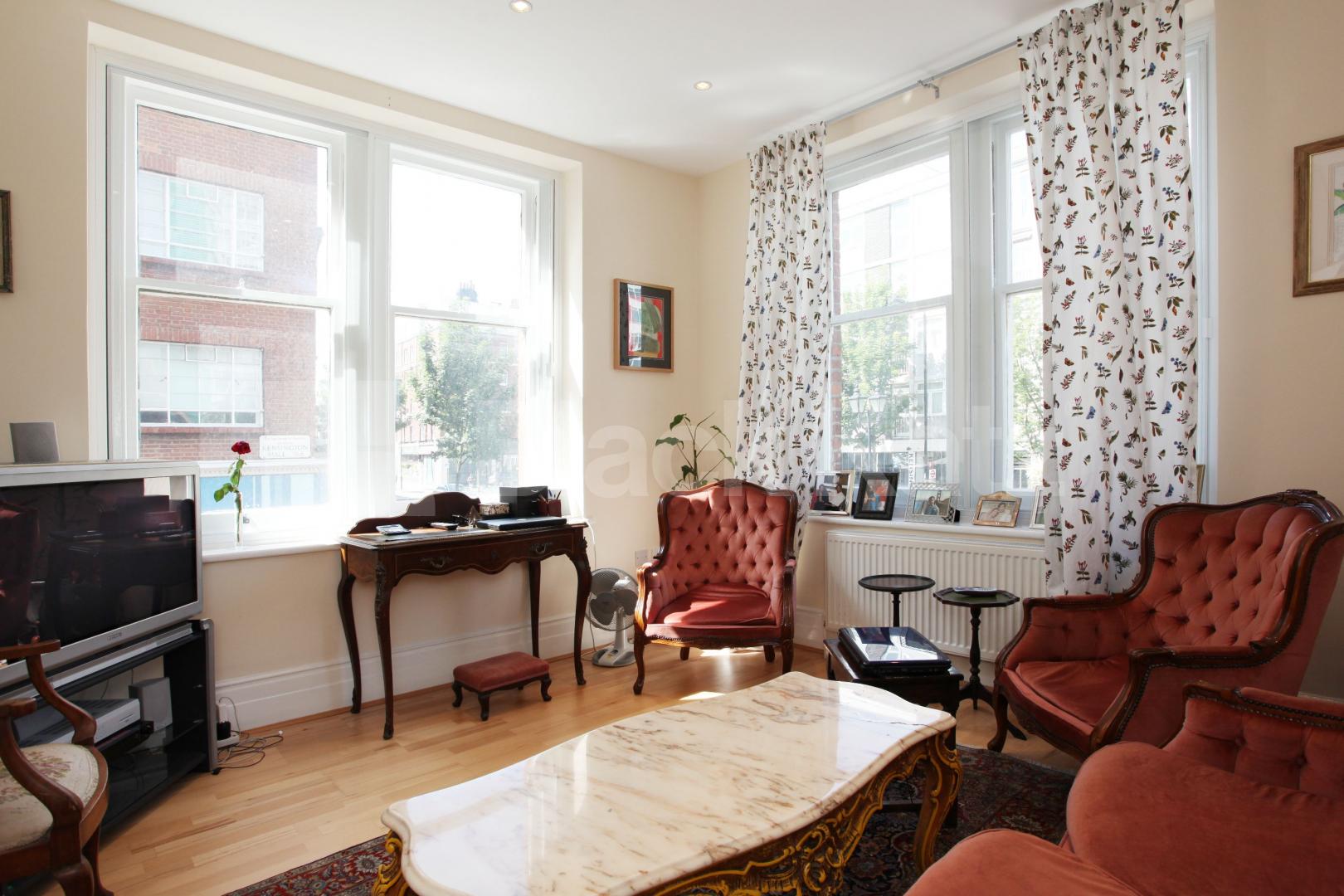 			NEW INSTRUCTION, 2 Bedroom, 1 bath, 1 reception Flat			 Kensington Mall, NOTTING HILL