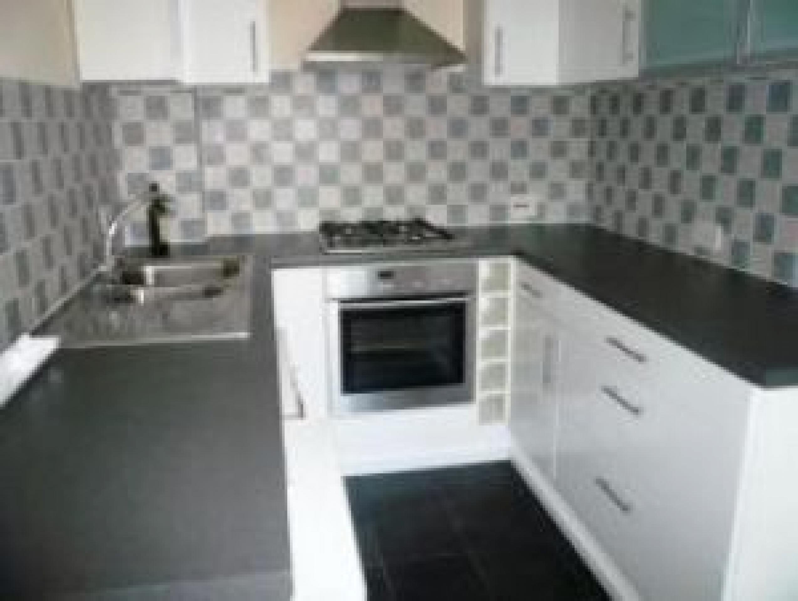 			1 Bedroom, 1 bath, 1 reception Flat			 Clarendon Road, HOLLAND PARK/LADBROKE GROVE W11
