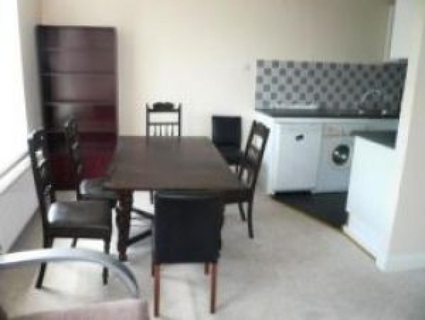 			1 Bedroom, 1 bath, 1 reception Flat			 Clarendon Road, HOLLAND PARK/LADBROKE GROVE