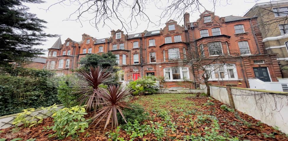 Stunning triplex period conversion with roof terrace  Clapham Road, Clapham North