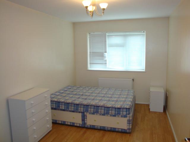 			NEW INSTRUCTION, 3 Bedroom, 1 bath, 1 reception Flat			 Cleveland Gardens, CRICKLEWOOD