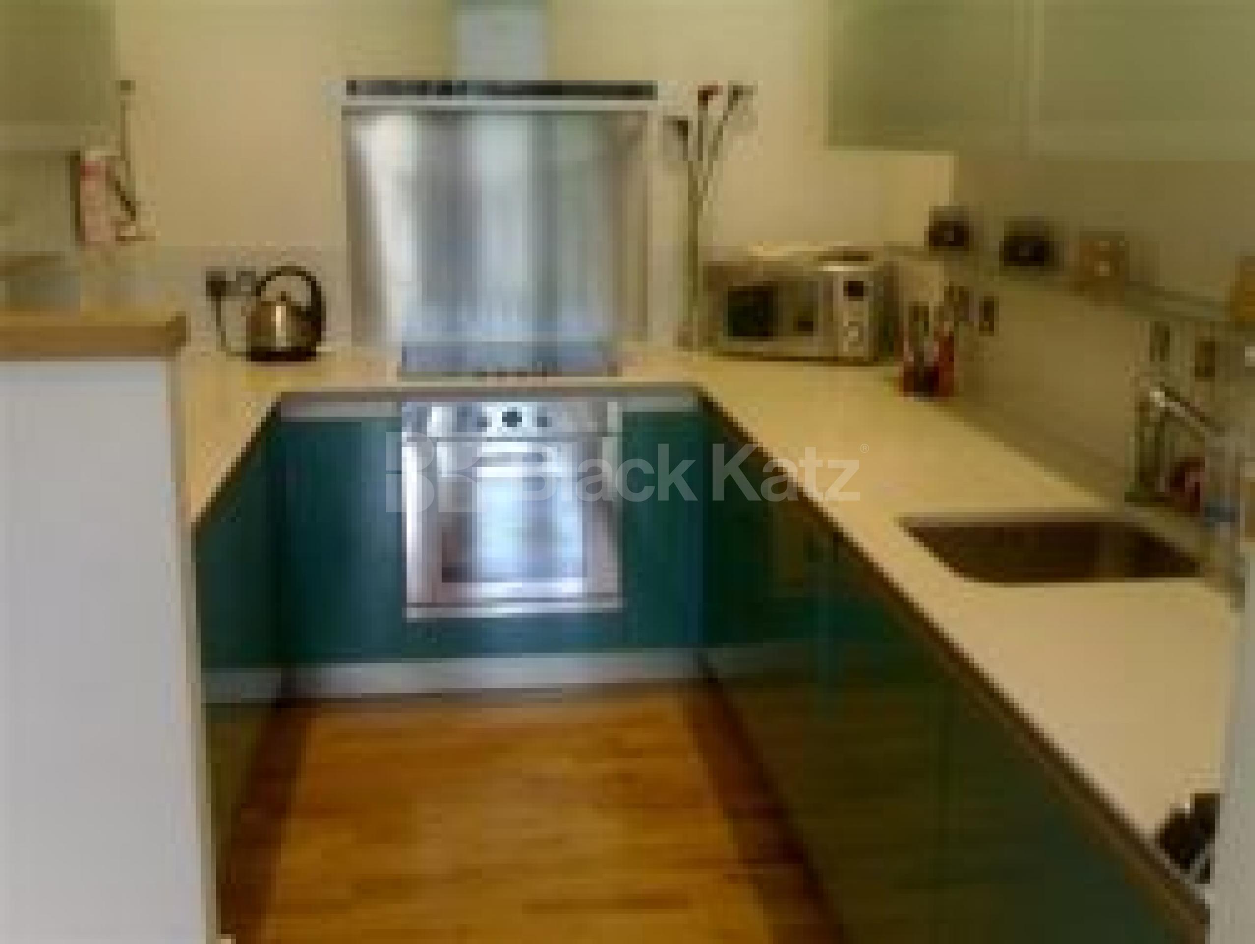 			1 Bedroom, 1 bath, 1 reception Flat			 Railway Street, KINGS CROSS N1 N1