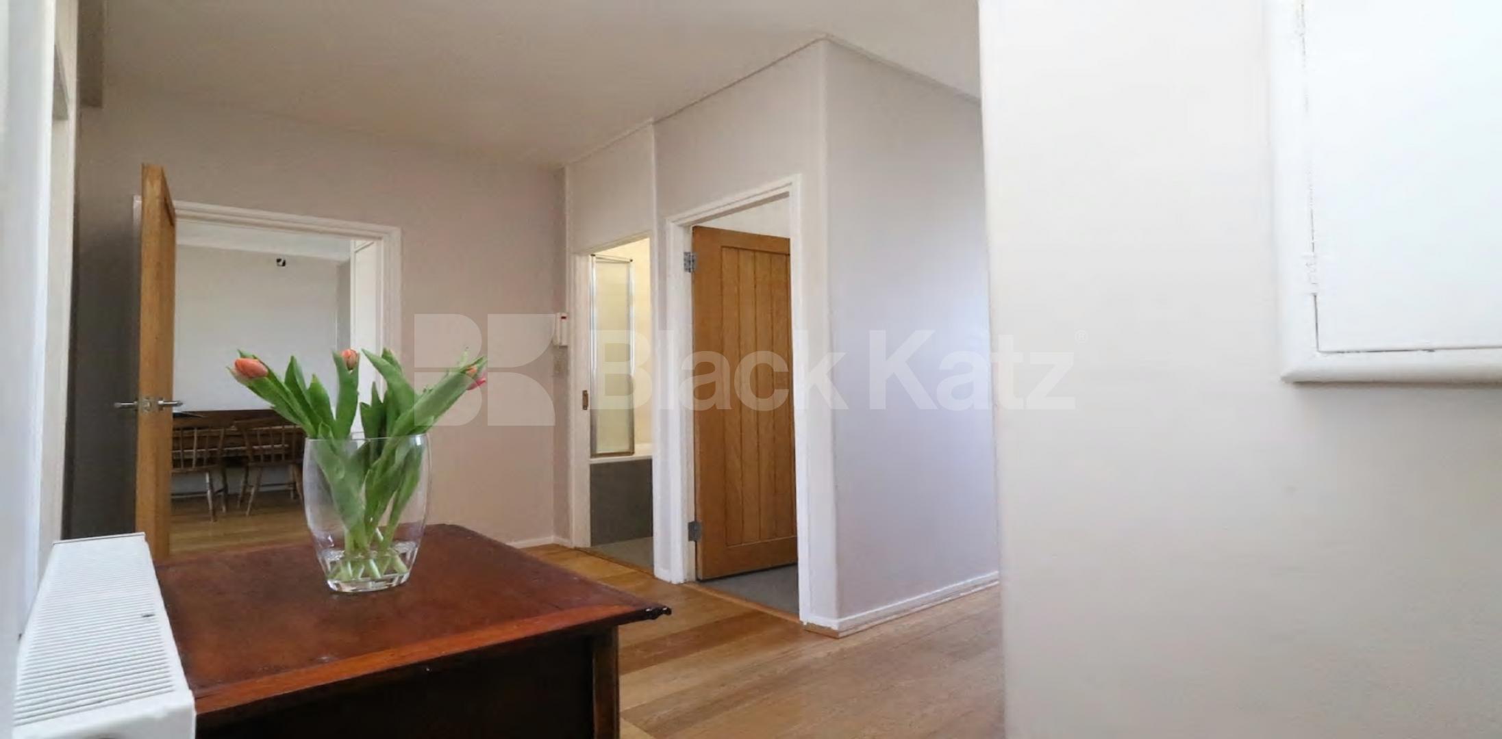 			NEW INSTRUCTION ALL BILLS INCLUDED, 3 Bedroom, 1 bath, 1 reception Apartment			 Thessaly Road, Stockwell/Battersea