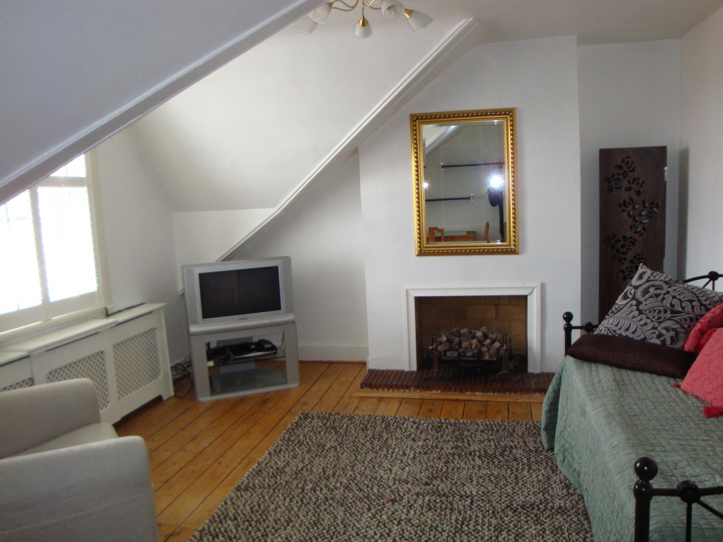 			NEW INSTRUCTION, 1 Bedroom, 1 bath, 1 reception Flat			 Cotleigh Road, WEST HAMPSTEAD