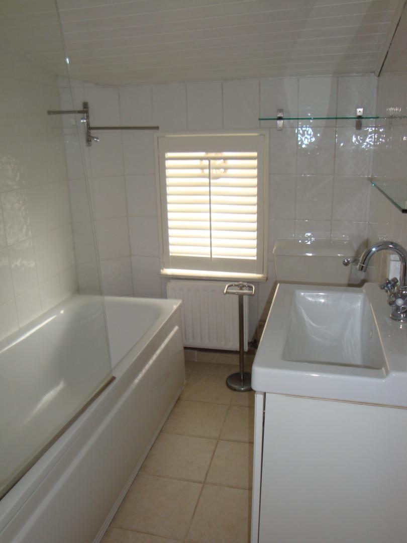 			NEW INSTRUCTION, 1 Bedroom, 1 bath, 1 reception Flat			 Cotleigh Road, WEST HAMPSTEAD