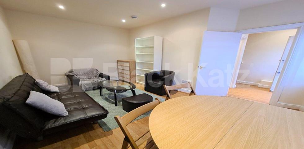 			NEW INSTRUCTION!, 3 Bedroom, 1 bath, 1 reception Mews House			 Criterion Mews, ARCHWAY 