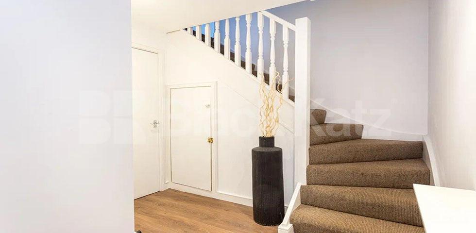 Stunning three bed two bath property set within a private development St Crispins Close, Hampstead