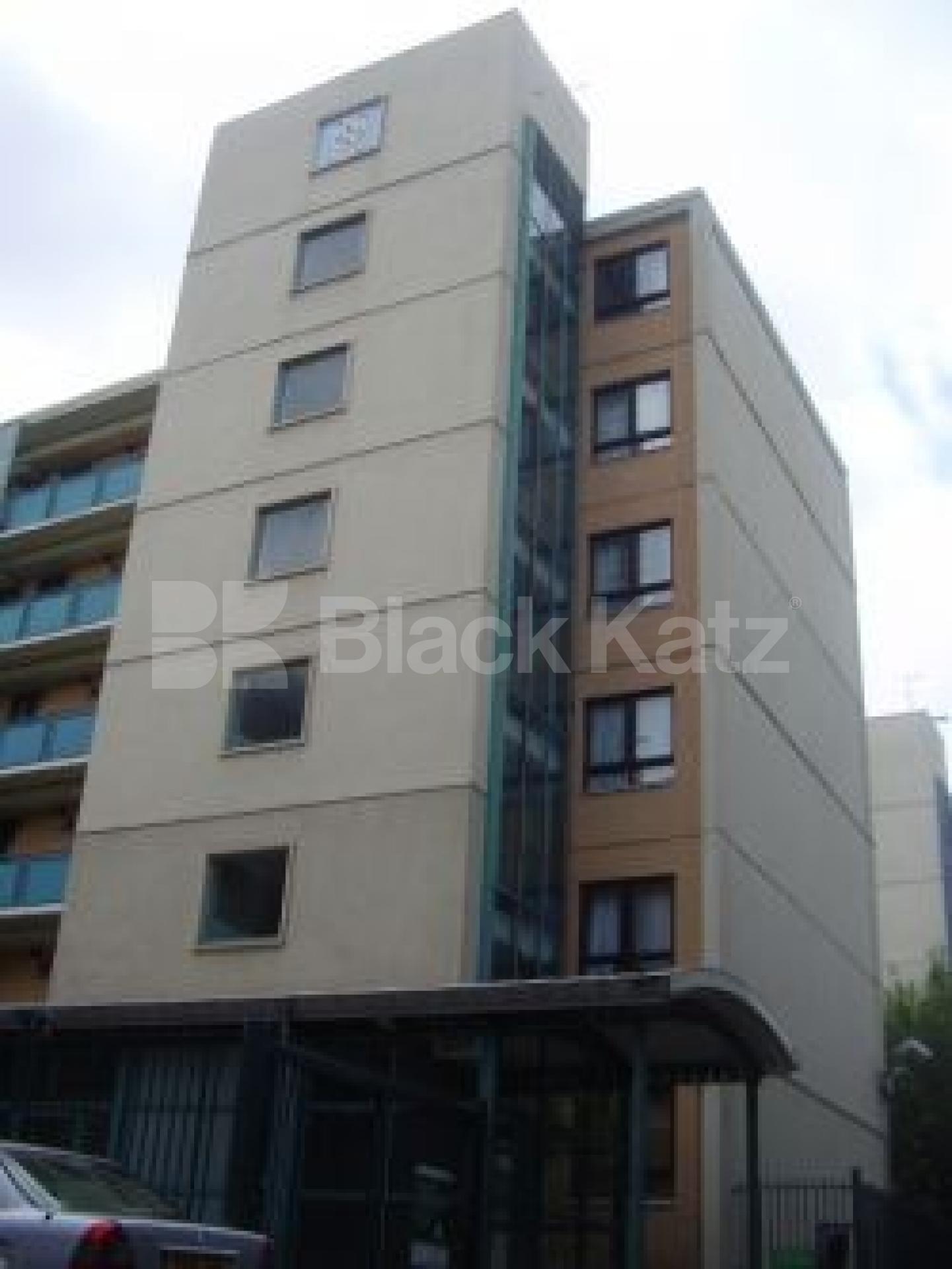 			3 Bedroom, 1 bath, 1 reception Flat			 Cromer Street, KINGS CROSS WC1H WC1H