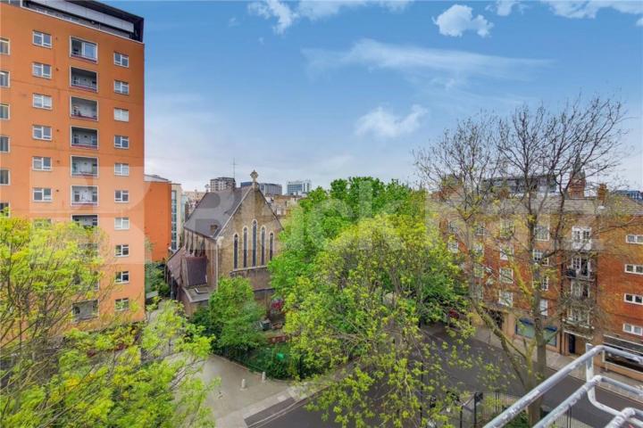 Zone 1 located 2 bedroom perfect for Students and young professionals  Cromer Street, Kings Cross