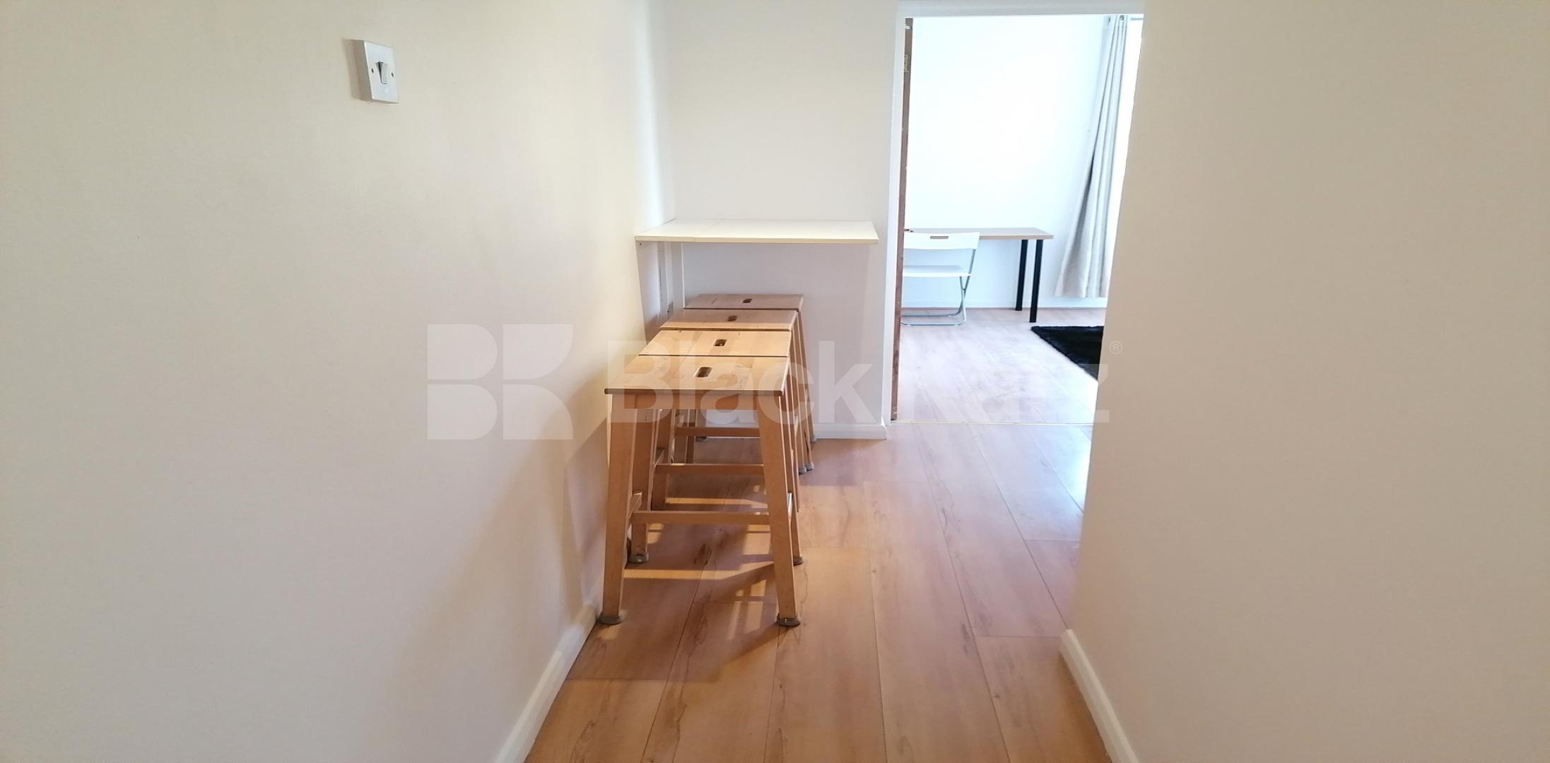 			UNDER OFFER , 2 Bedroom, 1 bath, 1 reception Apartment			 Cosser Street , Waterloo/Lambeth North