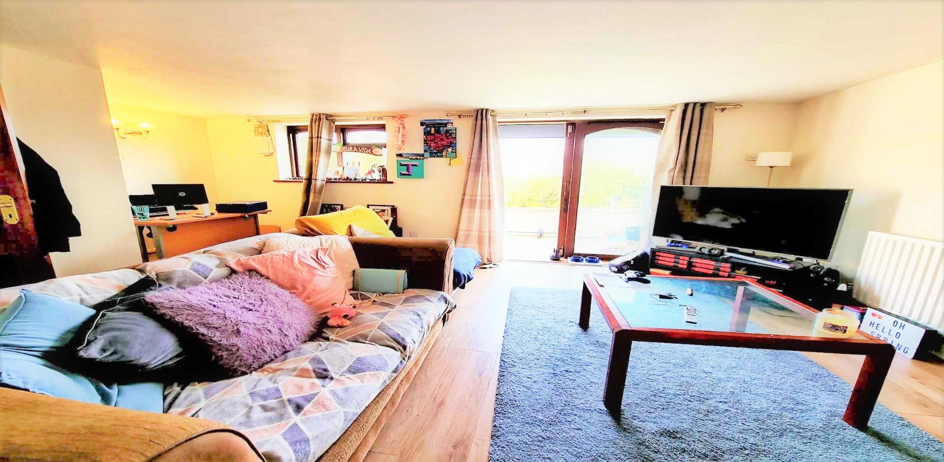 			1 Bedroom, 2 bath, 1 reception Flat			 Dollis Hill Lane, DOLLIS HILL NW2