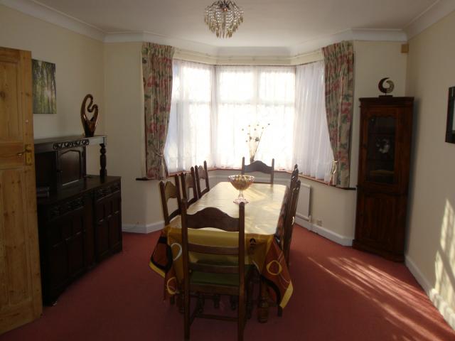 			WHOLE HOUSE & GARDEN NEW INSTRUCTION, 3 Bedroom, 1 bath, 1 reception House			 Cyprus Avenue, FINCHLEY CENTRAL
