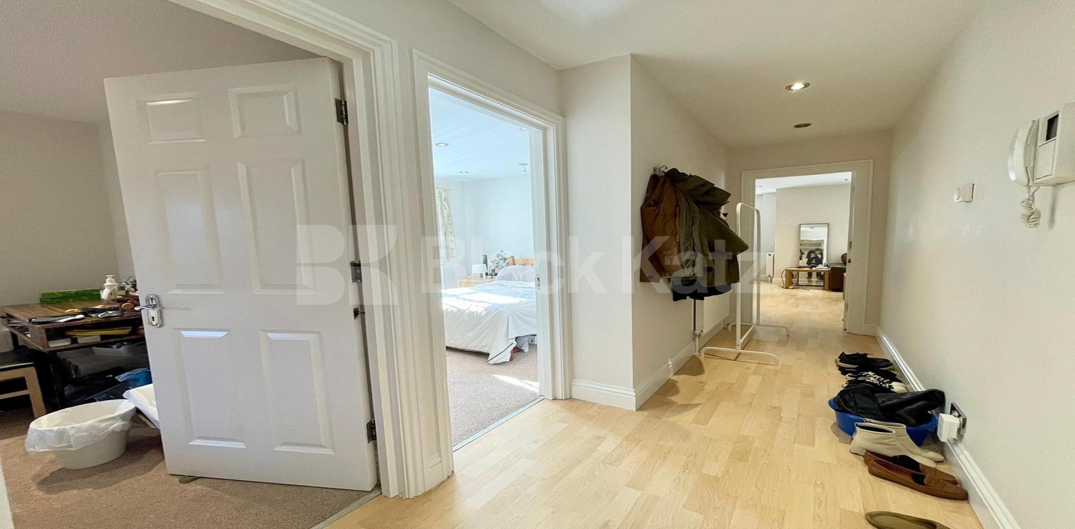 Superbly located ground floor private development The Aspect, Deverell Street , London Bridge/ Borough 