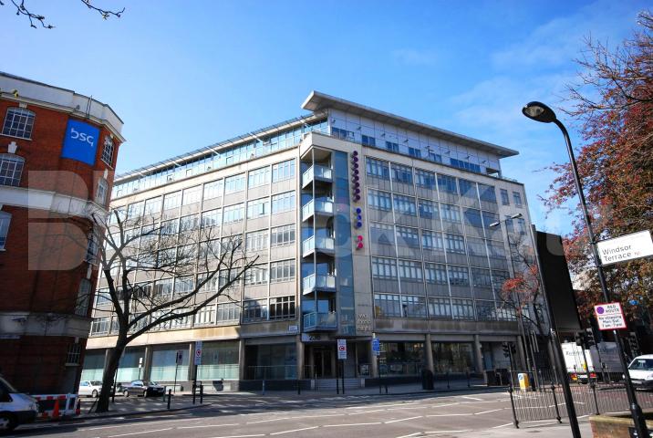 			New Instruction, 2 Bedroom, 1 bath, 1 reception Flat			 City Road, ISLINGTON