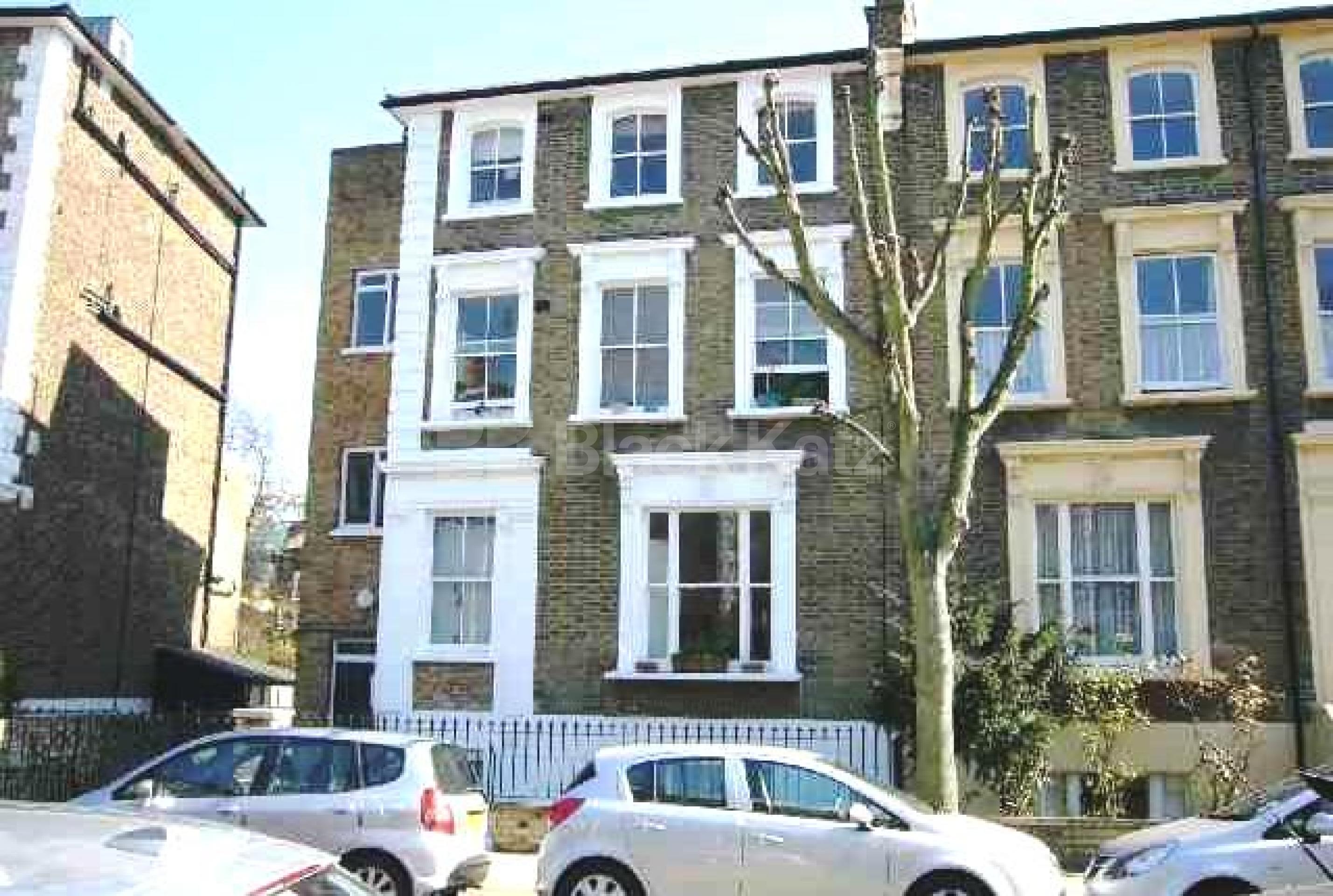 			NEW INSTRUCTION!, 1 Bedroom, 1 bath, 1 reception Flat			 Dartmouth Park Road, DARTMOUTH PARK NW5