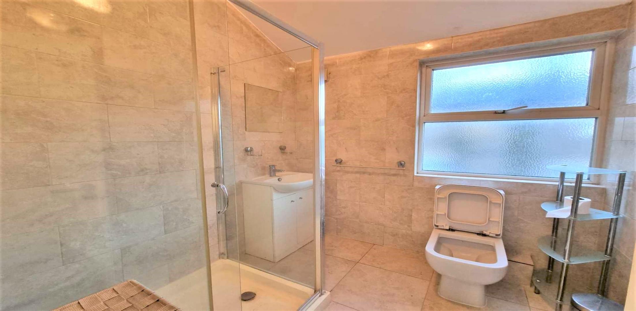 			Studio Apartment, 1 bath, 1 reception Studio			 Fordwych Road, WEST HAMPSTEAD/KILBURN