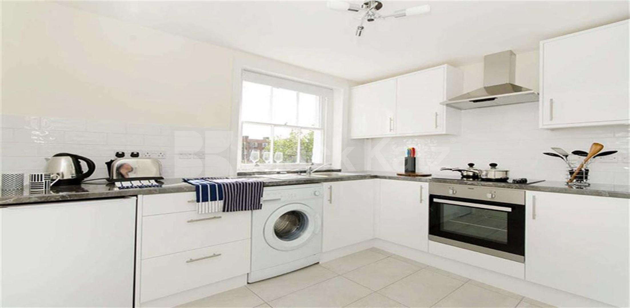 			Inclusive of council tax!, 2 Bedroom, 1 bath, 1 reception Flat			 Finchley Road, ST JOHNS WOOD