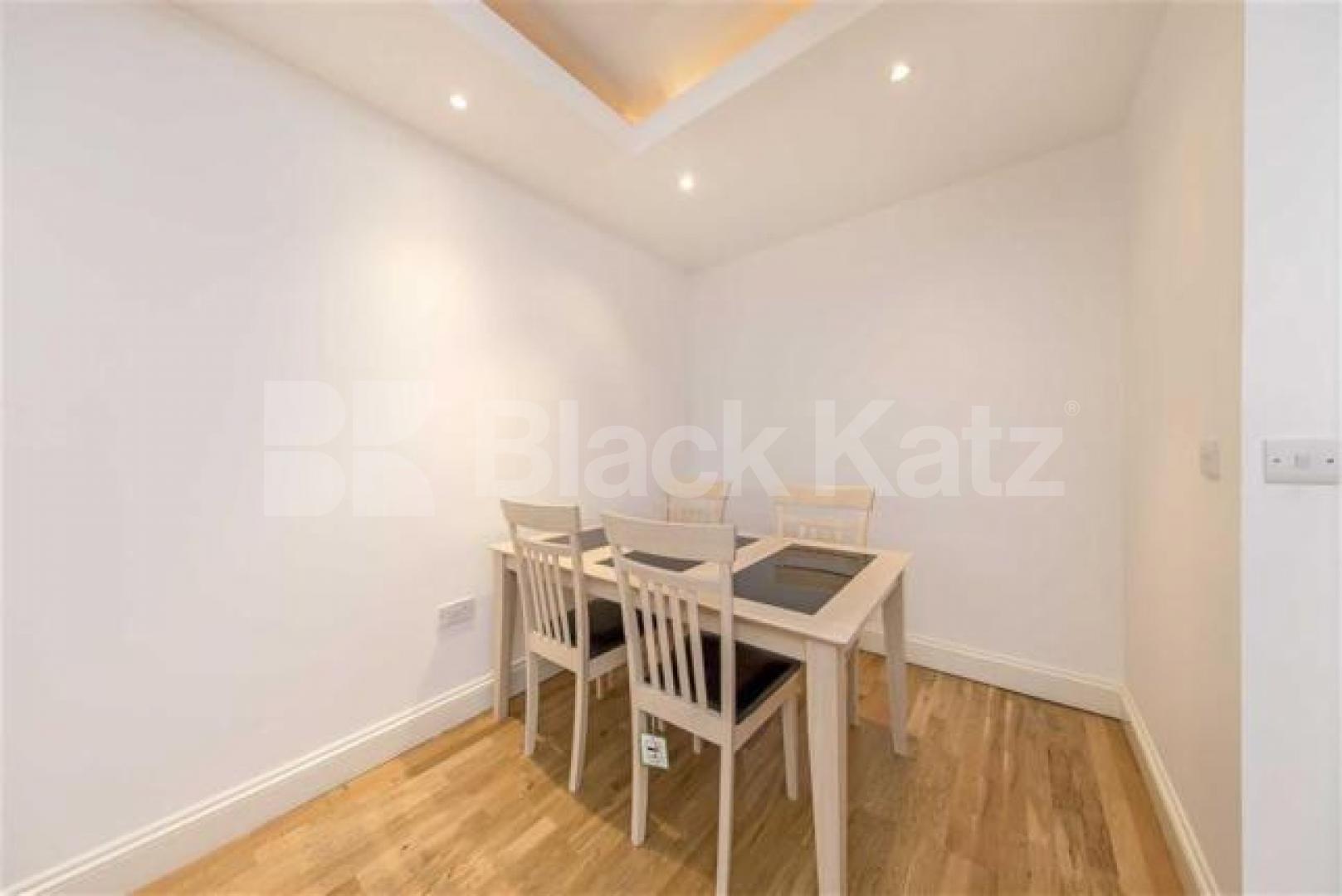Spacious modern one bed in the heart of Fitzrovia  Weymouth Mews, Marylebone 