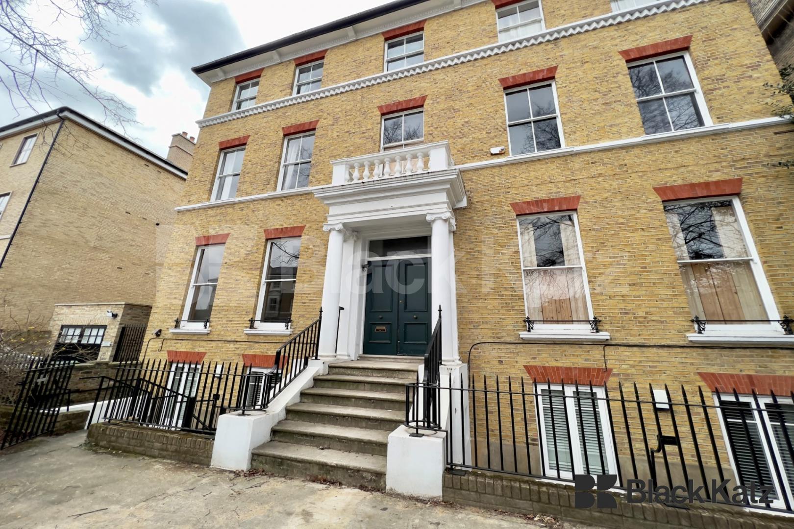 Charming apartment walking distance to Abbeville Village Elms Road, Clapham Common 
