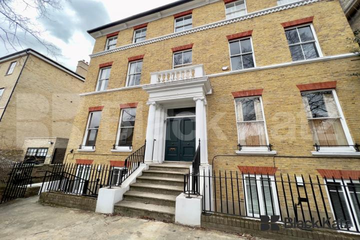 Charming apartment walking distance to Abbeville Village Elms Road, Clapham Common 