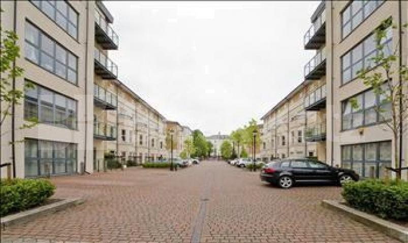 			CAMDEN GIRLS SCHOOL CATCHMENT AREA!, 2 Bedroom, 1 bath, 1 reception Flat			 Canal Boulevard, Camden Road, CAMDEN