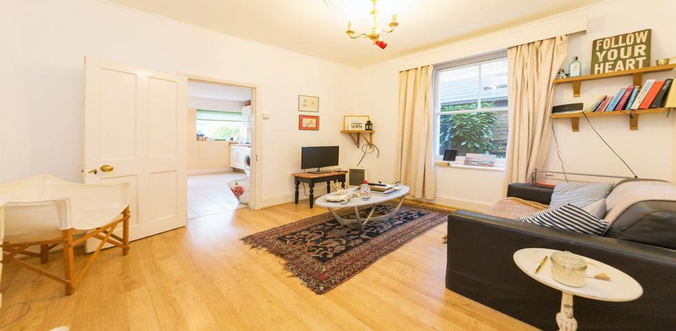 Modern and Central Apartment Fawley Road , West Hampstead