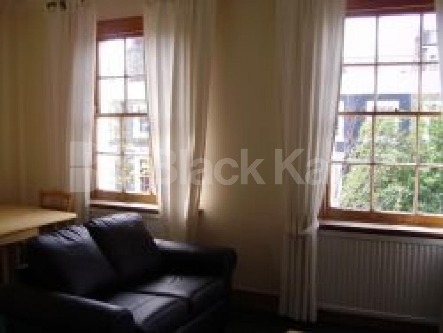 			1 Bedroom, 1 bath, 1 reception Flat			 Danbury Street, ISLINGTON/ANGEL N1