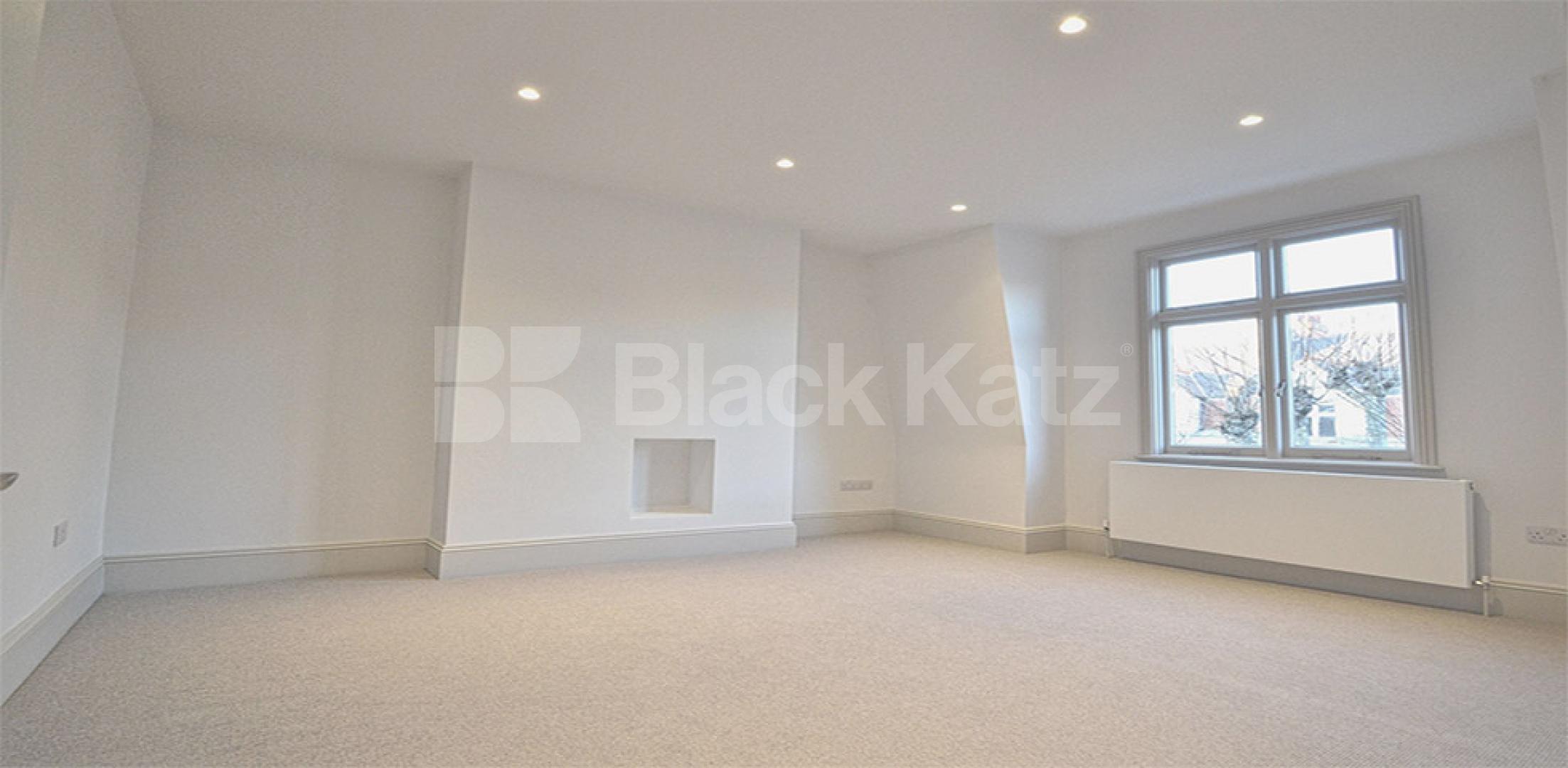 			3 Bedroom, 1 bath, 1 reception Flat			 Castellain Mansions, Castellain Road, Maida Vale