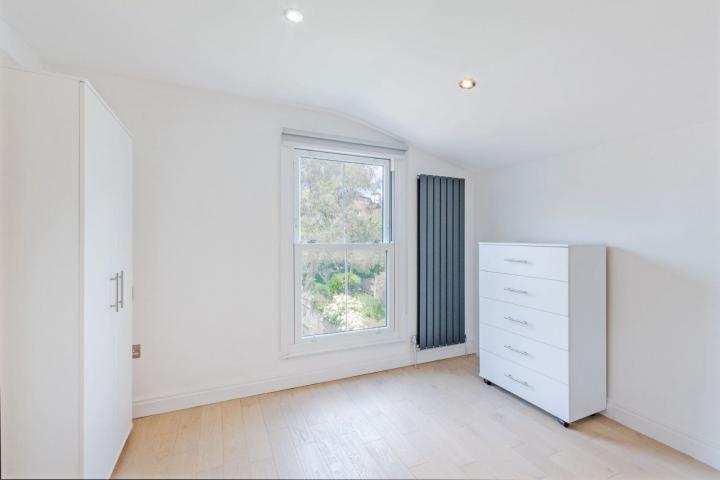 Modern Studio Hillfield Road, West Hampstead