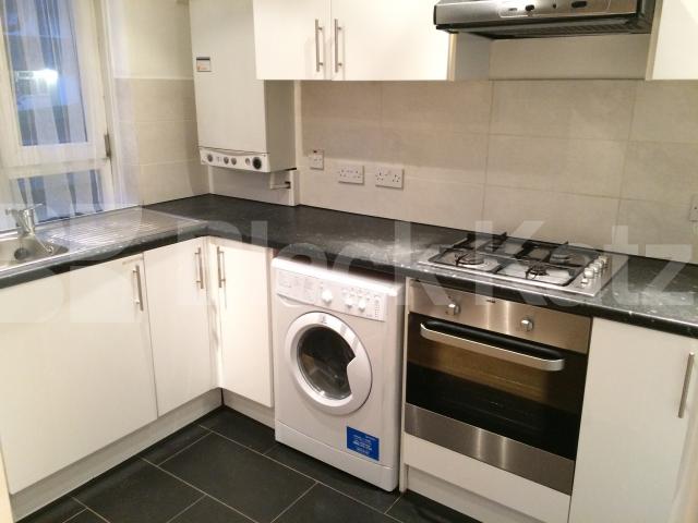 			UNDER OFFER, 1 Bedroom, 1 bath, 1 reception Apartment			 Dhonau House, Dunton Road, London Bridge / Bermondsey