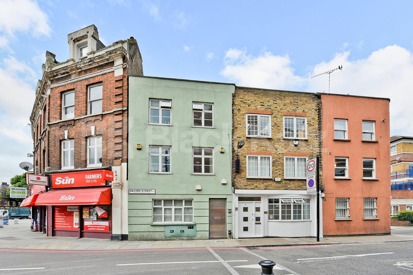 Just off Bermondsey Street, two bathroomed & roof terrace  Decima Street , London Bridge 