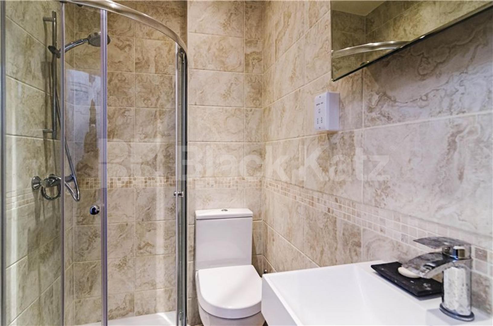 			New Instruction, 1 Bedroom, 1 bath, 1 reception Flat			 Devonia Road, ANGEL