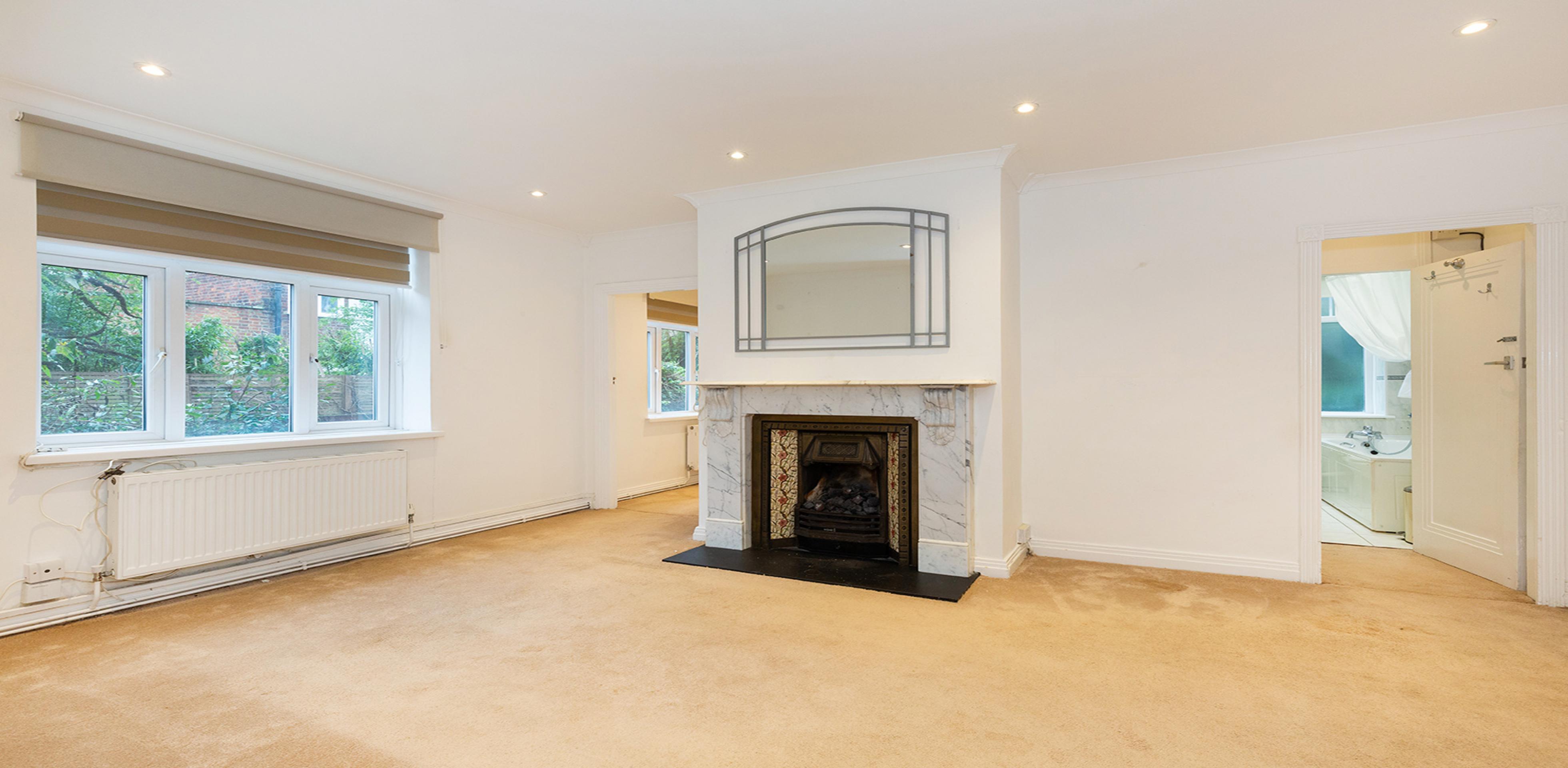 			2 Bedroom, 1 bath, 1 reception Apartment			 Belsize Grove, BELSIZE PARK NW3